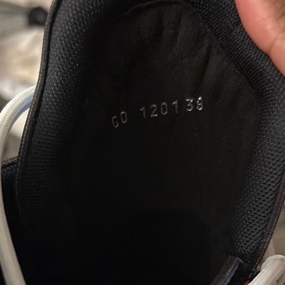 Louis Vuitton Archlight Pink and Blue Sneakers - Picture 3 of 16